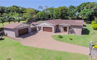4 Bedroom House in Umtentweni