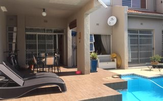 4 Bedroom Townhouse in Sunset Acres