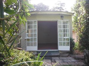 1 Bedroom House in Hilton