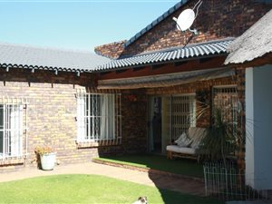 4 Bed House in Boskruin