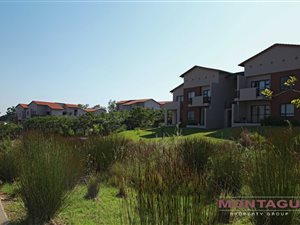 2 Bed Apartment in Jackal Creek Golf Estate