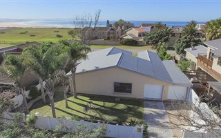 3 Bedroom House in Wavecrest