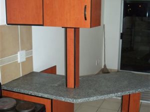 2 Bed Apartment in Veld En Vlei