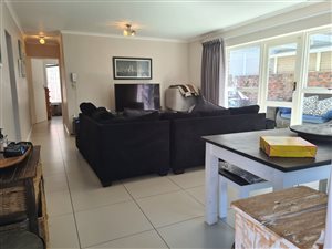 3 Bed House in Wynberg Upper