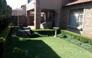 3 Bedroom Townhouse in Willow Acres