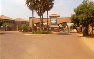 923 m² Land available in Silverwoods Country Estate