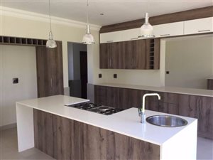 3 Bed House in Midstream Estate