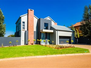 3 Bed House in The Meadows