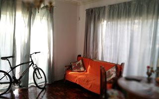 2 Bedroom Flat in Eastwood