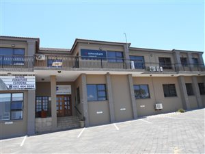 650 m² Office Space in Eldoraigne
