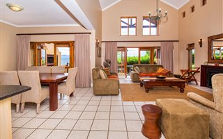 3 Bedroom House in Pezula Golf Estate