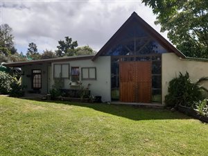 2 m² Farm in Hoekwil