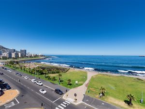 1 Bed Apartment in Mouille Point