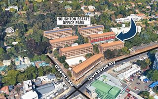 739 m² Office Space in Houghton Estate