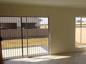 2 Bed Townhouse in Meyerton