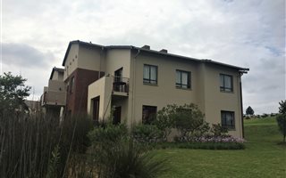 2 Bedroom Penthouse in Jackal Creek Golf Estate
