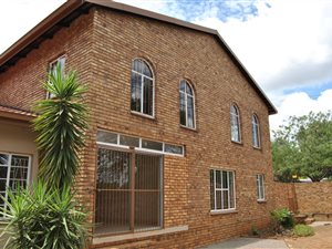 7 Bed House in Waverley