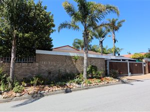 3 Bed House in Bergsig