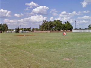 5000 m² Land available in Glen Marais