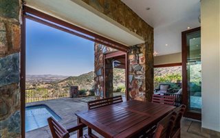 4 Bedroom House in Estate D Afrique
