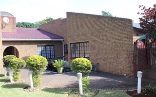 4 Bedroom House in Phalaborwa