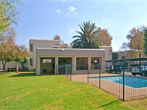 2 Bed Apartment in Bryanston West
