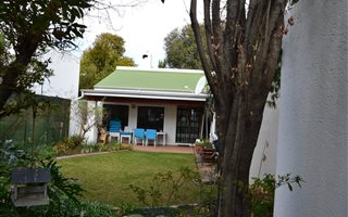 3 Bedroom House in Windsor West