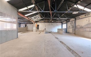 1046 m² Industrial space in Eastleigh