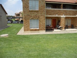 2 Bedroom Townhouse in Honeydew