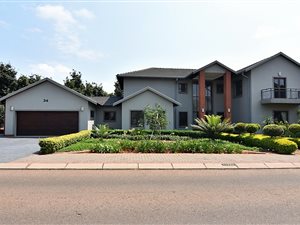 5 Bed House in Boardwalk Meander