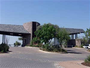 561 m² Land available in Waterfall Country Village