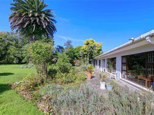 4 Bed House in Heather Park