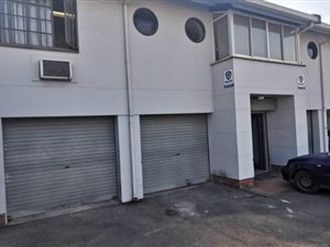 386 m² Industrial space in New Germany