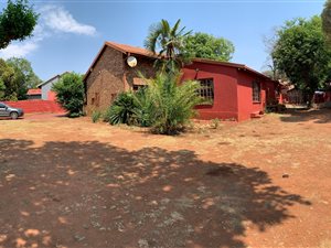 3 Bed House in Heuweloord
