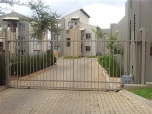 2 Bed Apartment in Modderfontein