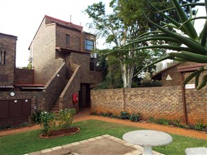 2 Bed Townhouse in Weavind Park