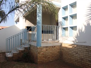 2 Bed Townhouse in Elandshaven