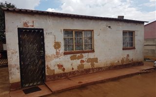2 Bedroom House in Bekkersdal