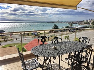 2 Bed Apartment in Mossel Bay Central