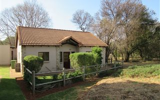 2 Bedroom Townhouse in The Coves