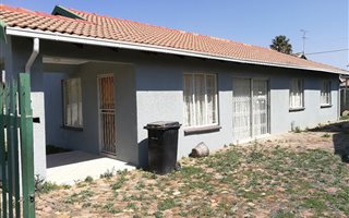 3 Bedroom House in Minnebron