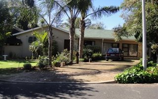 5 Bedroom House in Durbanville Hills