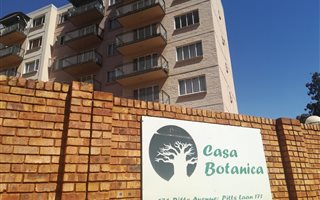 2 Bedroom Apartment in Weavind Park