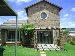 3 Bed Duplex in Strubens Valley
