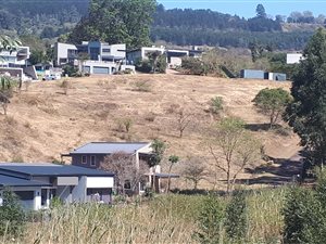 1035 m² Land available in Victoria Country Club Estate