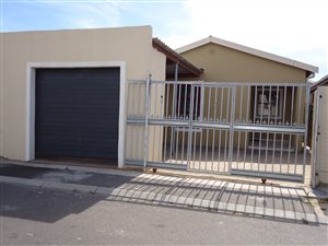 3 Bed House in Lentegeur
