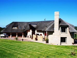 9 ha Farm in Stilbaai