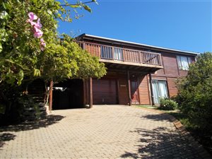4 Bed House in Glencairn