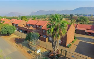 3 Bedroom Apartment in Ifafi