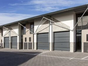 102 m² Commercial space in Fairview